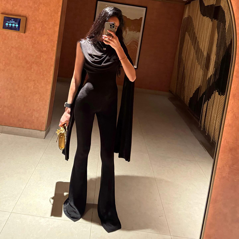 Women'S Formal Wear For A Wedding Guest - Zwarte dames jumpsuit, sexy mouwloos met