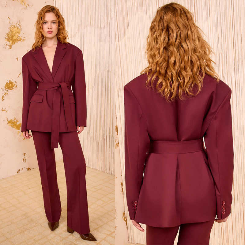 Women Formal Wear With Tie - Op maat gemaakte elegante damespakken met