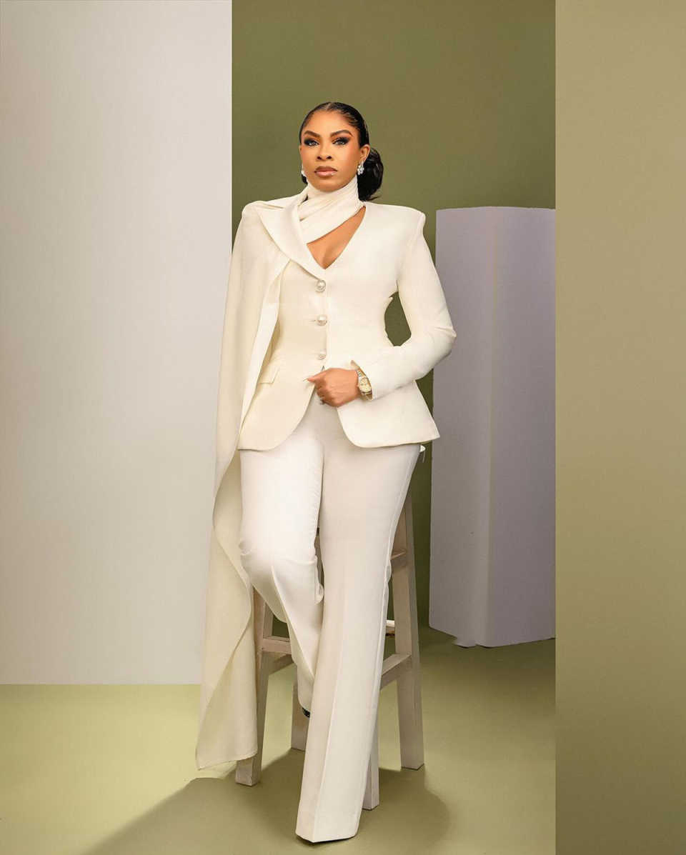 Designer Women Pants Suits Cus - Women Formal Wear With Tie recensie en prijs